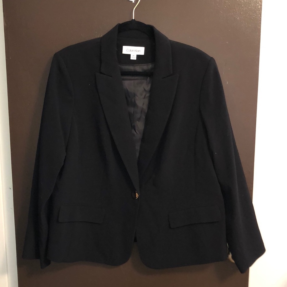 - NEVER WORN | Calvin Klein Blazer